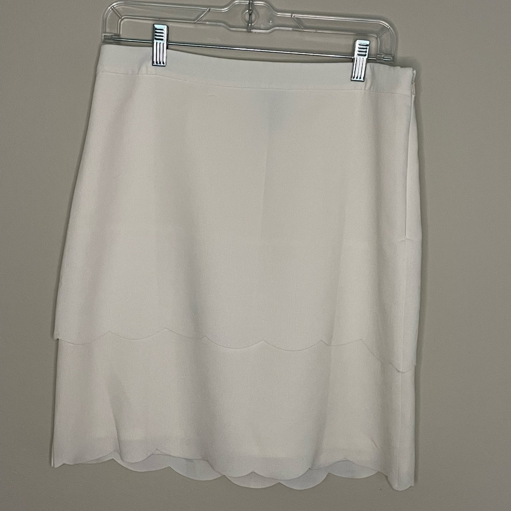White scalloped pencil skirt